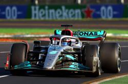 开云体育下载-梅赛德斯横扫雷诺车队，勒克莱尔状态火热