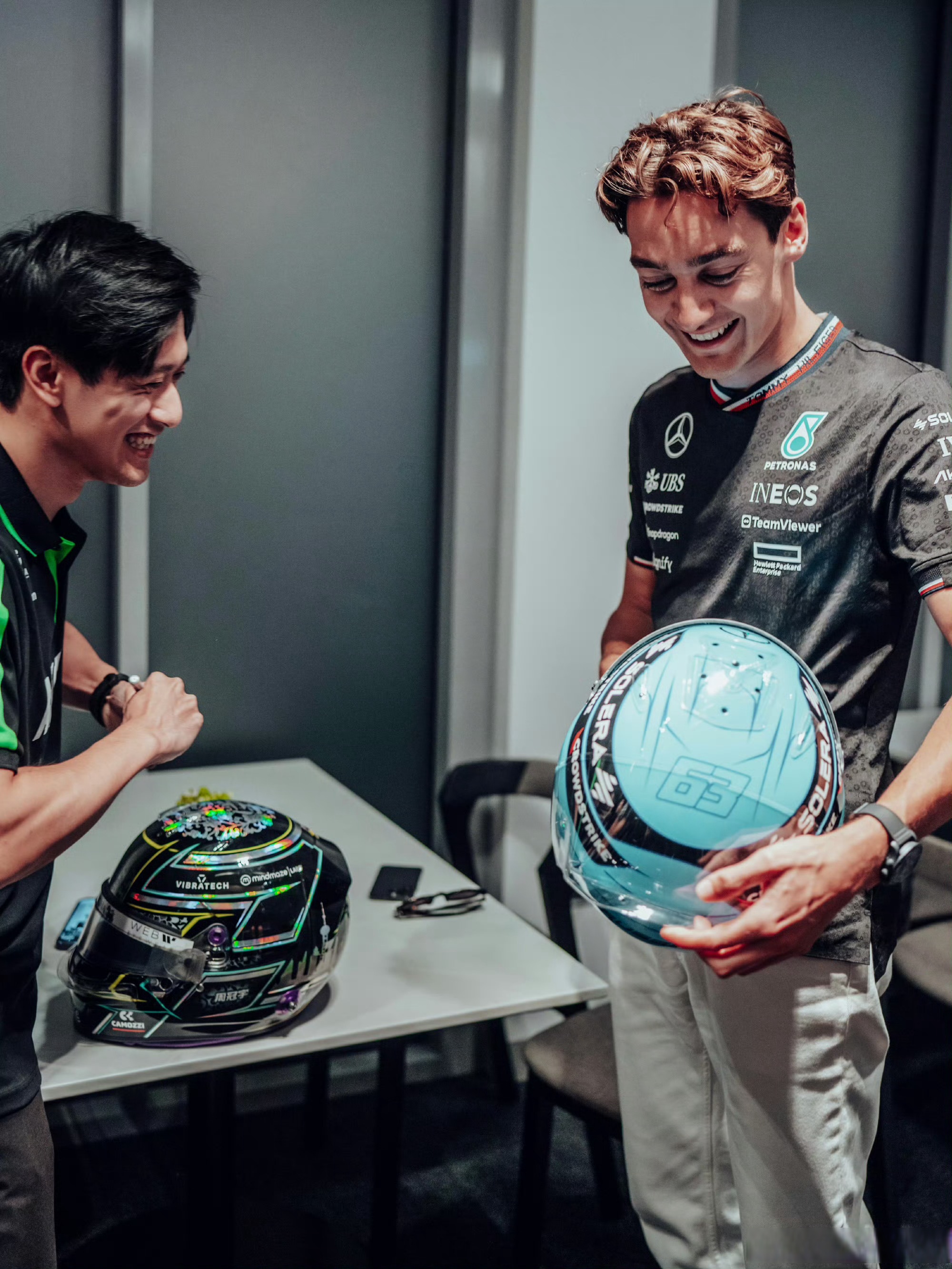 包含红牛车队险胜迈凯伦，周冠宇惊艳四座的词条