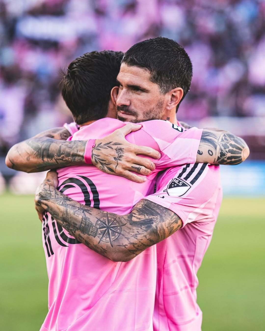 哥伦比亚绝杀阿森纳,梅西带队取胜 哥伦比亚绝杀阿森纳,梅西带队取胜