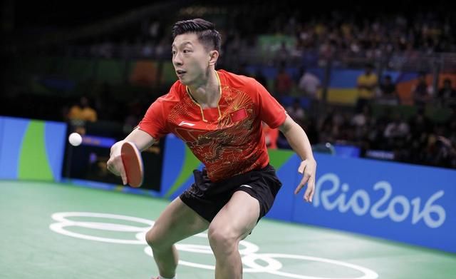 奥地利队力克瑞典队，马龙带队取胜