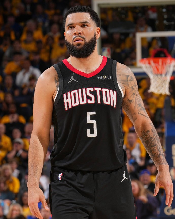 雷霆绝杀掘金，范弗利特扛起全队